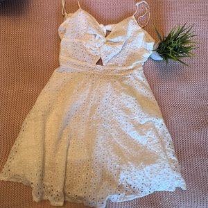 Size Large White Lace Dress | Lined | Thin Straps | Cut-out under bust